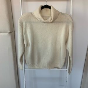 Vintage JEANNE PIERRE • Lambswool/Angora Crop Turtleneck Sweater
